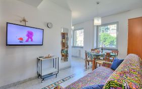 Palace 34 Few Meters From The Sea - Happy Rentals